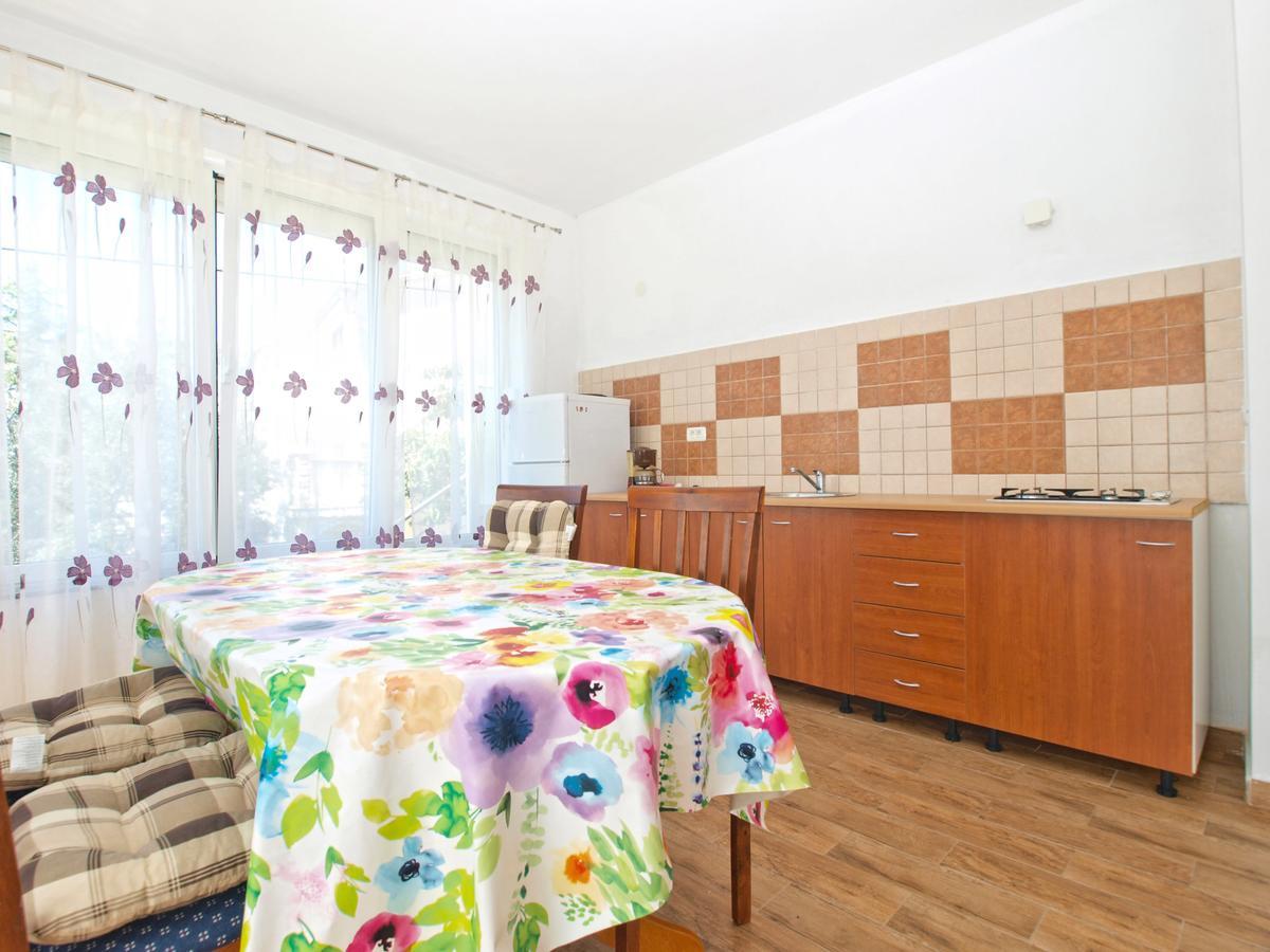 Apartments Edin 1359 Peroj Eksteriør bilde